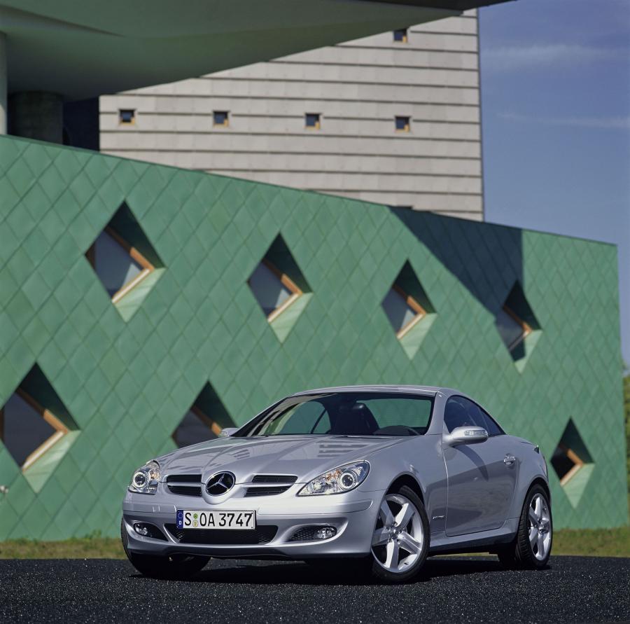  Mercedes-Benz SLK-Class 2005 года  (фото 152 из 259)